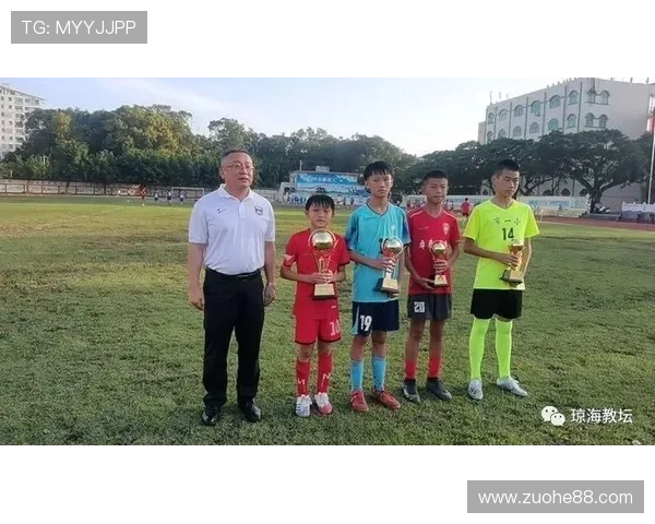 全国锦标赛特别报道：西安足球队逆袭之路的荣耀与挑战